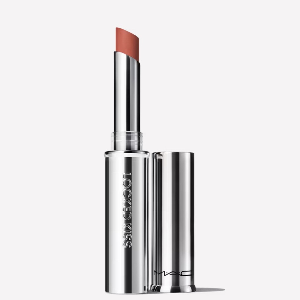 M·A·C LOCKED KISS 24HR LIPSTICK